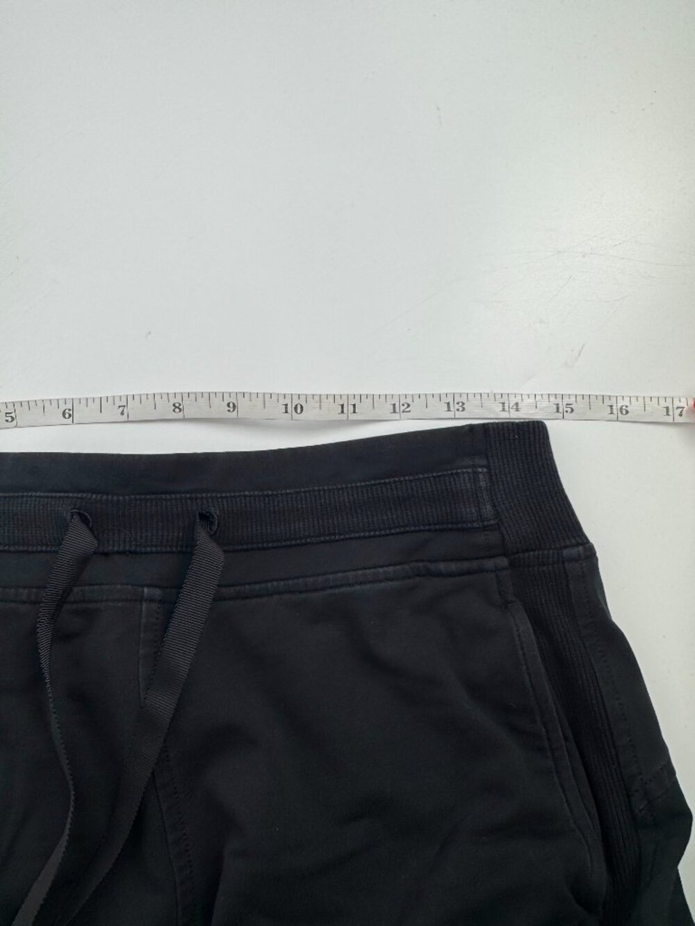 Lululemon High-Rise Jogger - Size 6 - Picture 10 of 12